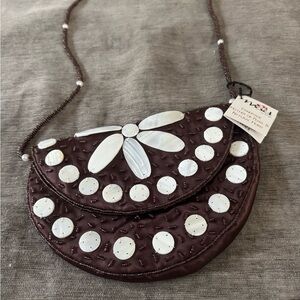 🔘Beautiful handmade purse with shells